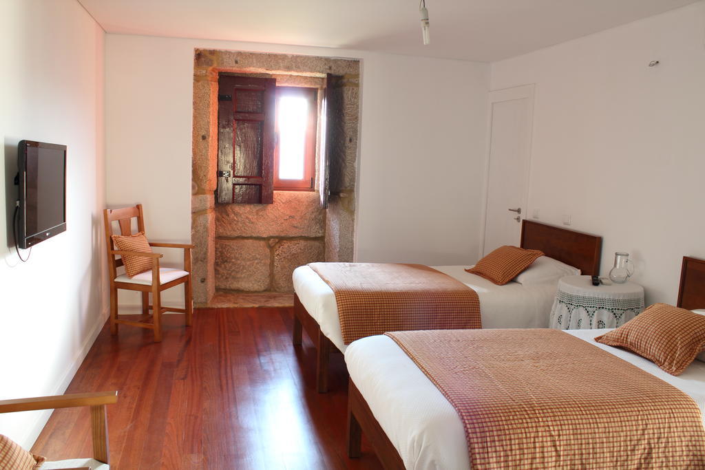 Hotel Casa Da Gaiteira Vieira do Minho Habitación foto